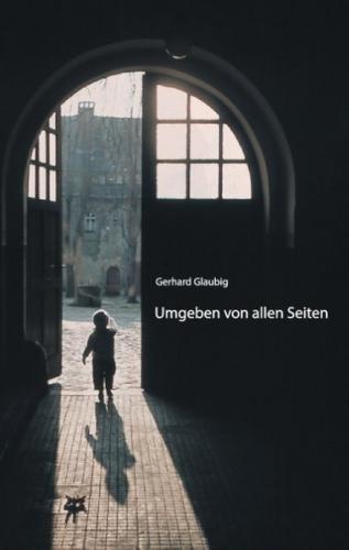 Umgeben von allen Seiten 