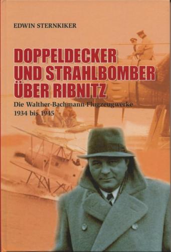 Doppeldecker und Strahlbomber über Ribnitz 